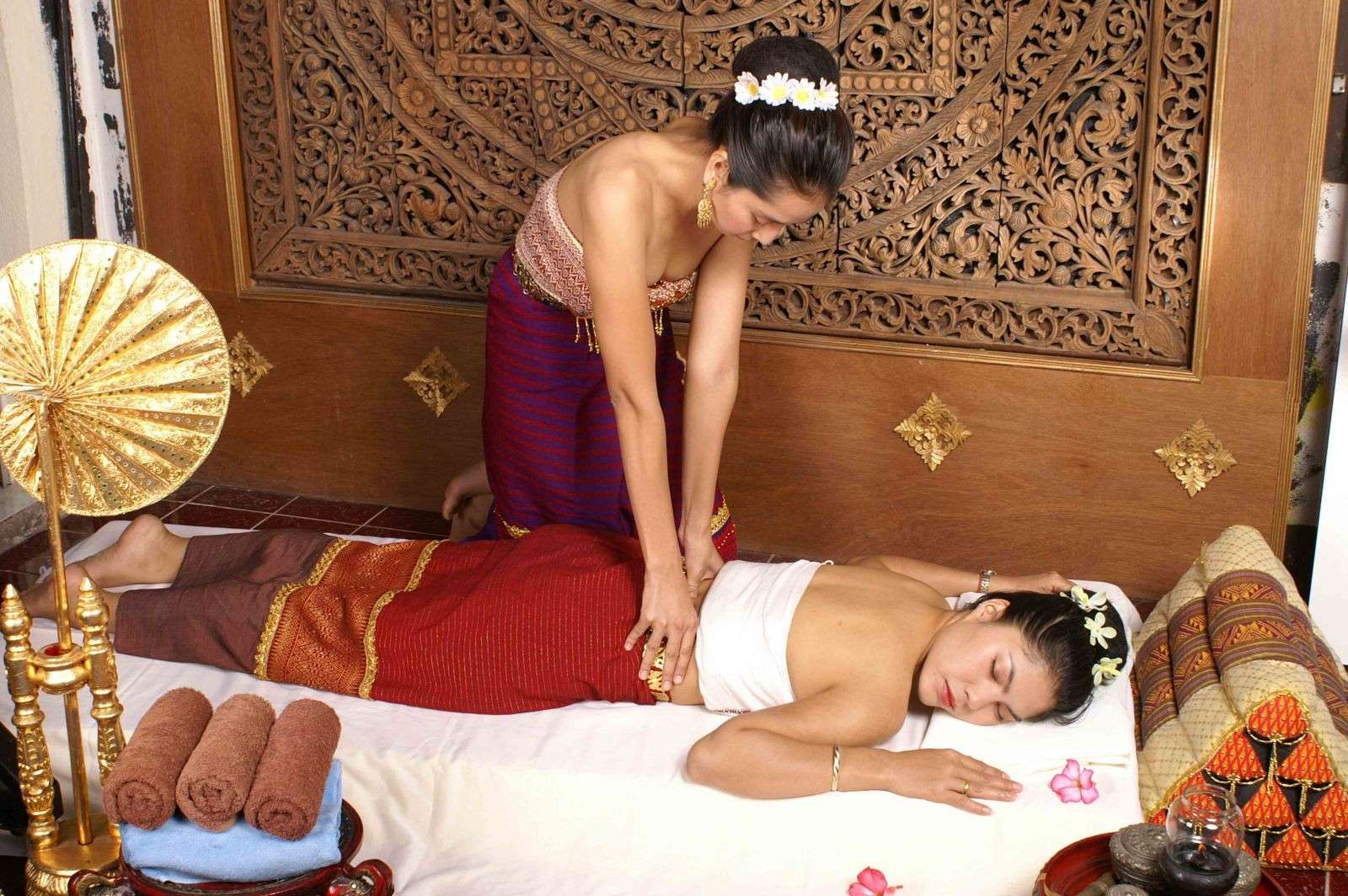 Đặc điểm của phương pháp massage cổ truyền Thái Lan
