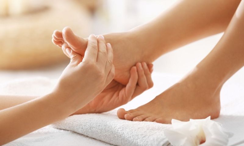 Những Điều Cần Biết Về Massage Bàn Chân Giảm Ho