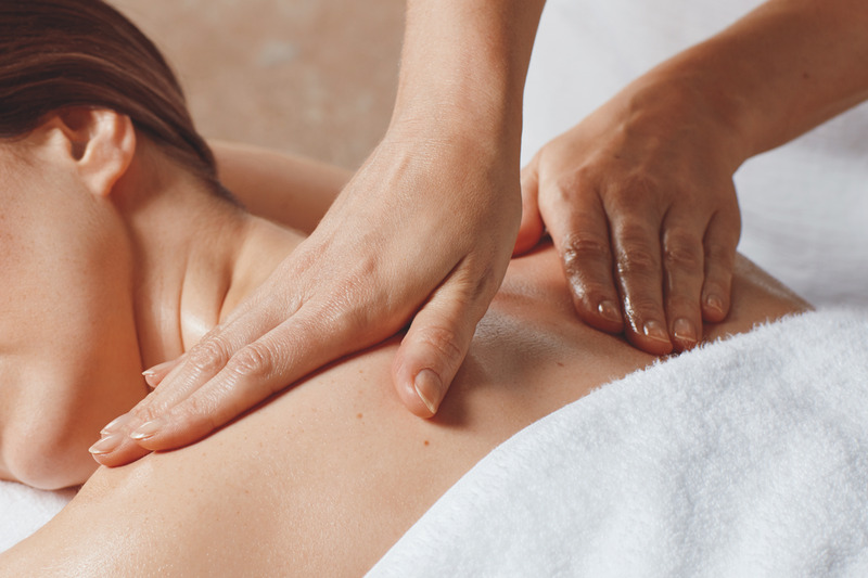 Khỏe Đẹp Hơn Mỗi Ngày Với Phương Pháp Massage Cổ