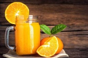 Uống nước cam có tác dụng gì với sức khỏe và sắc đẹp?