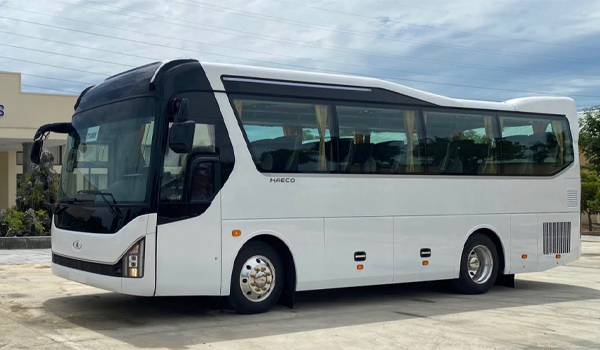Xe 29 chỗ đáp ứng nhu cầu di chuyển của nhóm từ 20 đến 29 người