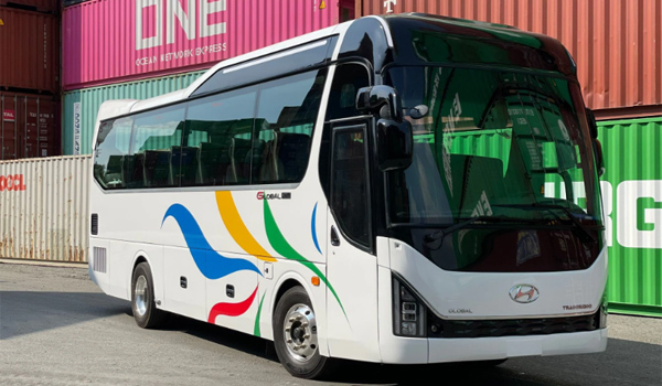 Kiểm tra tình trạng xe trước khi nhận và kí hợp đồng