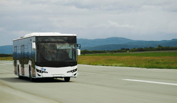 Thuê xe bus theo dạng hợp đồng dài hạn để chở công nhân viên