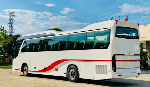 Đặt xe sớm (trước 2 - 3 tháng) để có giá thuê xe ổn định & hợp lý hơn